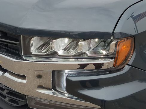 Used 2021 Chevrolet Silverado 1500 LT w/ LPO, Dark Essentials Package image 15