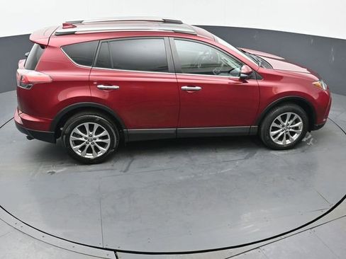 Used 2018 Toyota RAV4 Limited image 45
