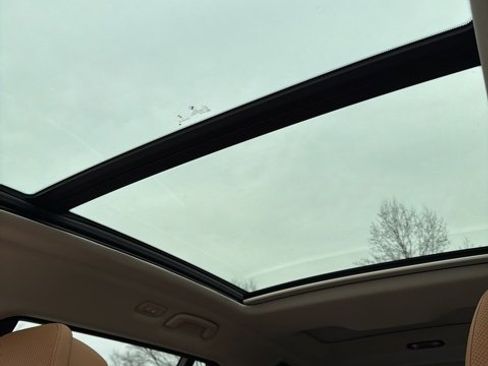 Used 2024 BMW X7 xDrive40i image 4