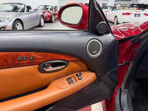 Used 2006 Lexus SC 430 Convertible RWD image 23