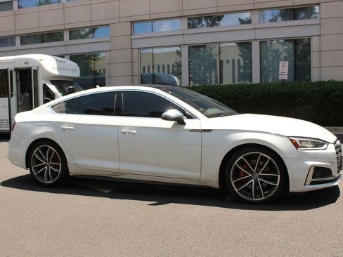 Used 2018 Audi S5 Prestige w/ S Sport Package image 2