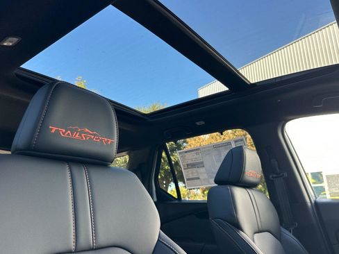 New 2025 Honda Pilot TrailSport image 15