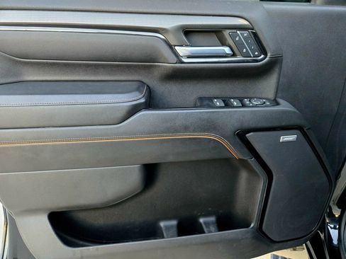 Used 2024 GMC Sierra 2500 AT4 w/ AT4 Premium Plus Package image 32