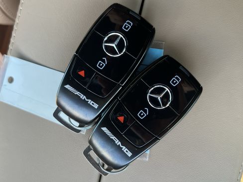 Certified 2025 Mercedes-Benz G 63 AMG 4MATIC image 39
