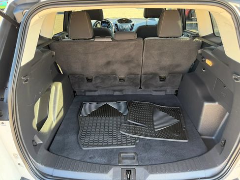 Used 2015 Ford Escape SE AWD/4WD image 17