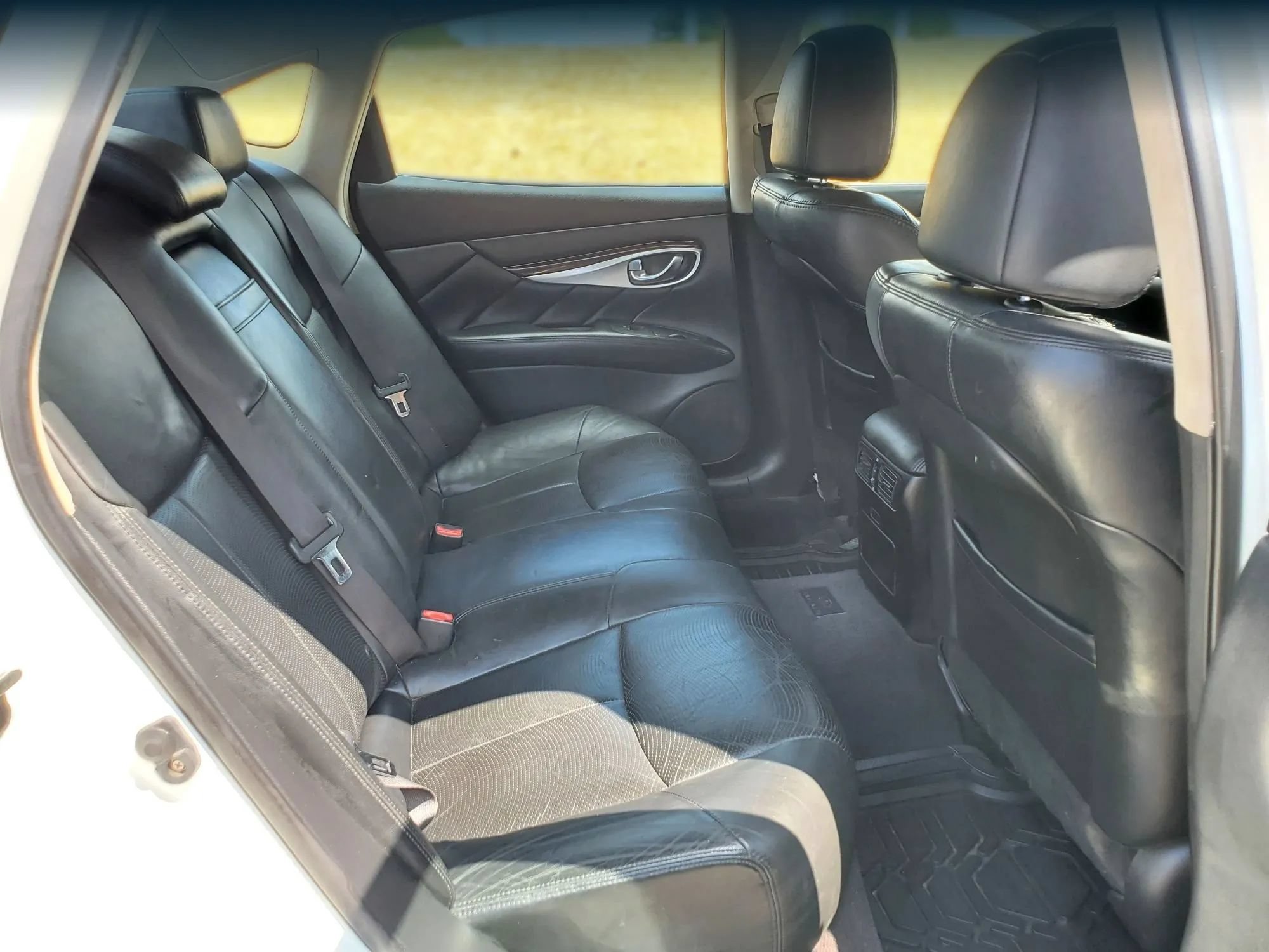 Used 2012 INFINITI M37 x w/ Premium Pkg AWD/4WD image 31