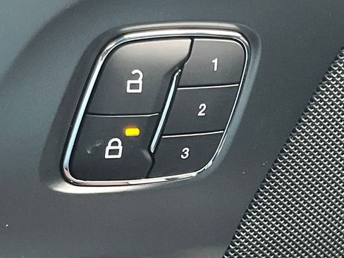 New 2026 Lincoln Nautilus Reserve image 30