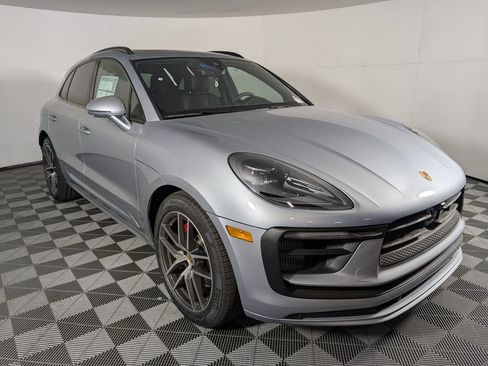 New 2026 Porsche Macan S image 9