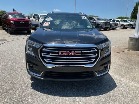 Used 2023 GMC Terrain SLT w/ Tech Package AWD/4WD image 2