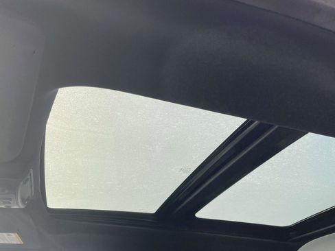 Used 2018 Ford F150 Raptor w/ Equipment Group 802A Luxury image 2