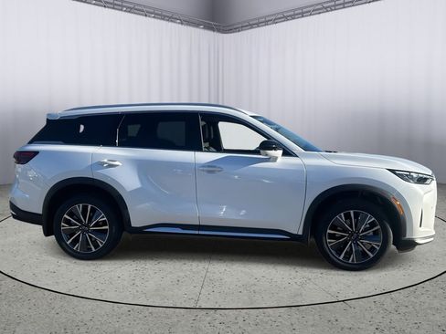 New 2026 INFINITI QX60 Luxe w/ Cargo Package image 6