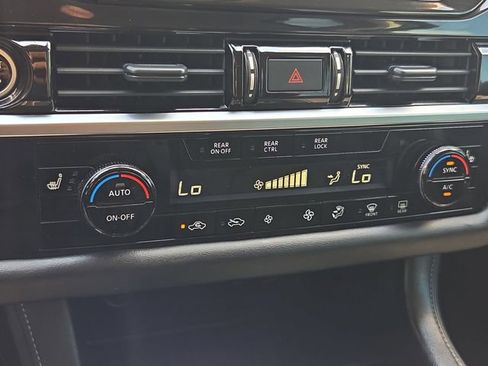 Used 2024 Nissan Pathfinder SV w/ Cargo Package FWD image 16