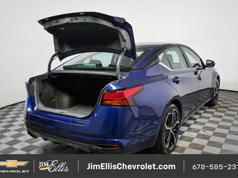 Used 2024 Nissan Altima 2.5 SR FWD image 25