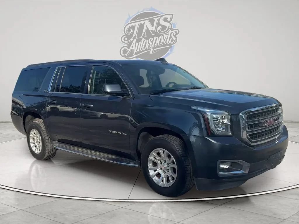 Used 2020 GMC Yukon XL SLT w/ Open Road Package AWD/4WD image 7