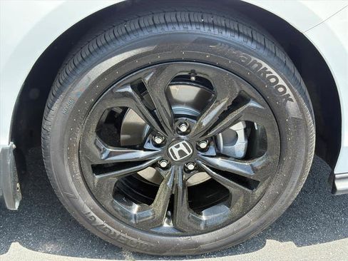 Used 2025 Honda Accord SE image 32