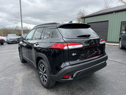 Used 2024 Toyota Corolla Cross AWD Hybrid image 4