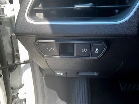 Used 2026 Kia K4 FWD image 14