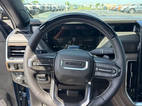 New 2026 GMC Yukon XL Denali Ultimate AWD/4WD image 21