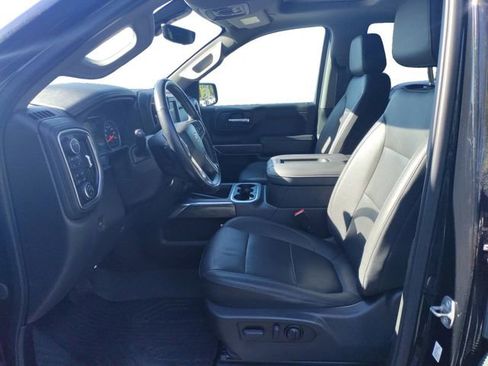 Used 2022 Chevrolet Silverado 1500 LTZ w/ LTZ Premium Package image 9