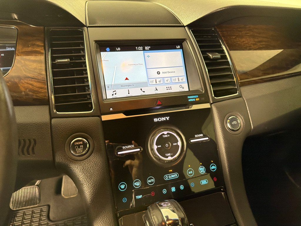 Used 2019 Ford Taurus Limited FWD image 16