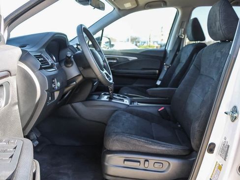 Used 2020 Honda Pilot EX image 12
