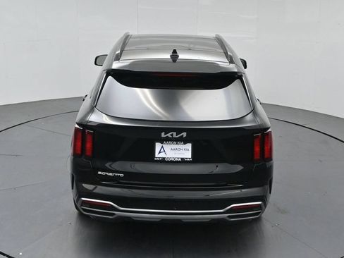 Used 2023 Kia Sorento S w/ Panoramic Sunroof Package FWD image 50