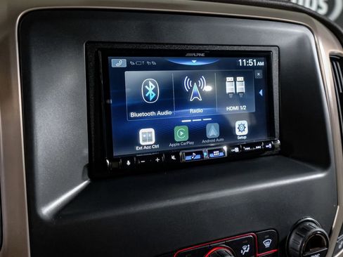 Used 2015 GMC Sierra 3500 Denali w/ Duramax Plus Package image 27