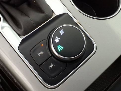 Used 2021 Chevrolet Blazer LT FWD image 26