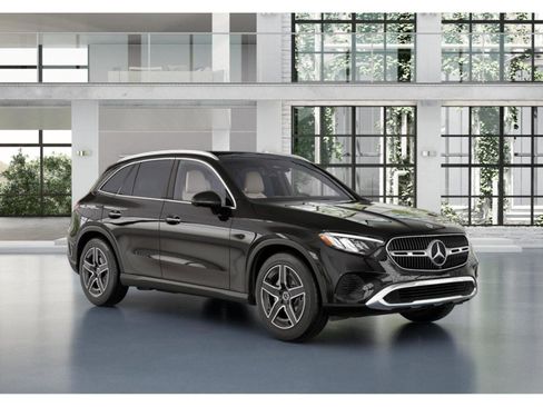 New 2026 Mercedes-Benz GLC 300 4MATIC image 11