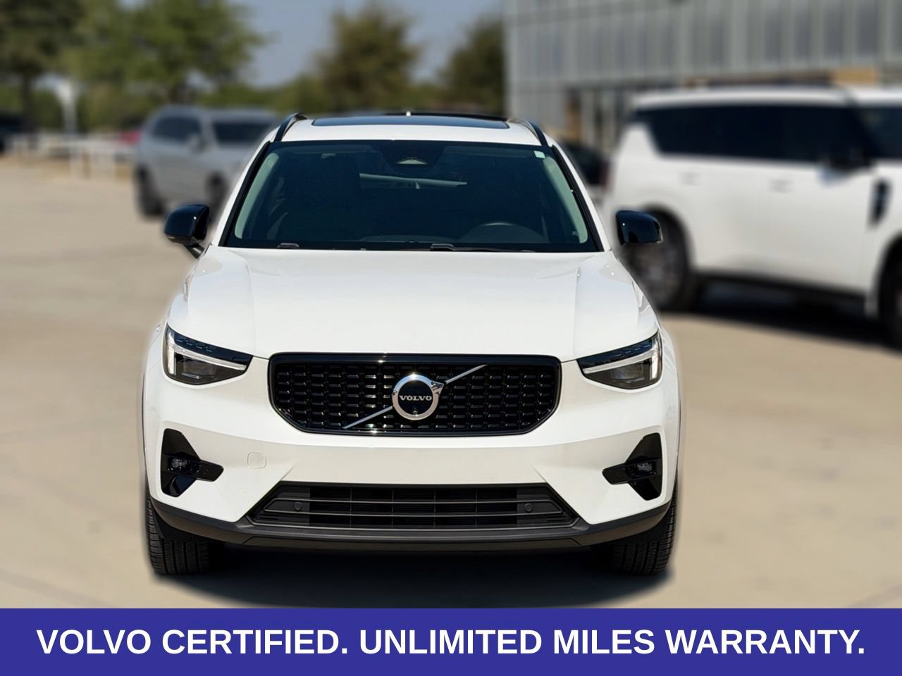 Certified 2024 Volvo XC40 B5 Ultimate AWD/4WD image 6