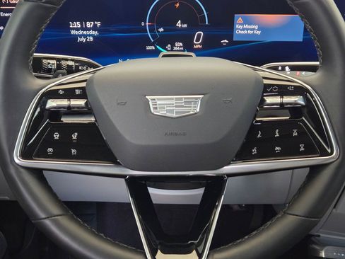Certified 2024 Cadillac Lyriq Luxury AWD/4WD image 16