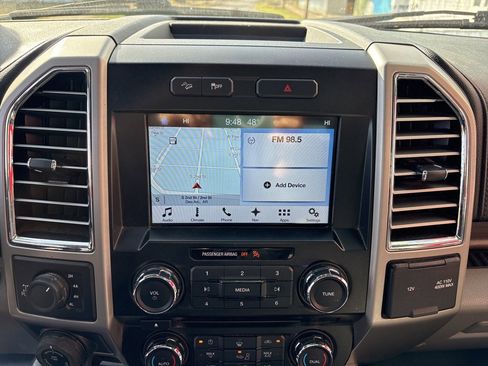 Used 2016 Ford F150 Lariat image 15