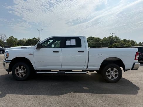 Used 2024 RAM 2500 Big Horn AWD/4WD image 4