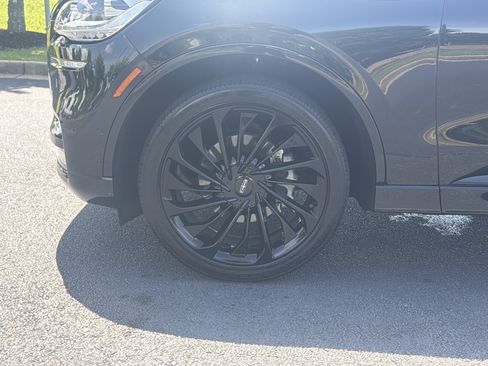 Used 2023 Lincoln Aviator Reserve w/ Equipment Group 201A AWD/4WD image 19