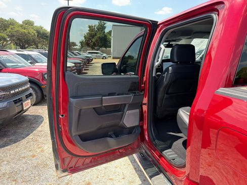 Used 2023 Ford F150 Lariat w/ Trailer Tow Package AWD/4WD image 29
