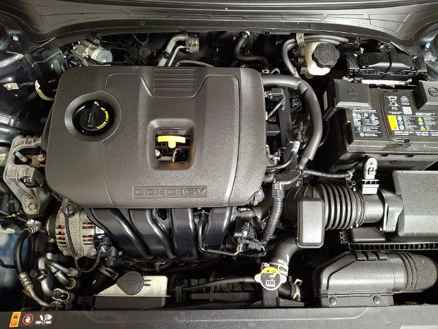 Used 2023 Kia Forte LXS w/ LXS Technology Package FWD image 27