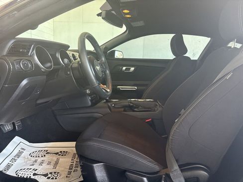 Used 2020 Ford Mustang Coupe w/ Black Accent Package RWD image 10