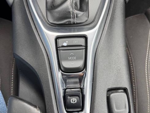 Used 2016 Chevrolet Camaro LT RWD image 23