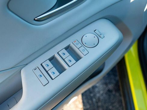 New 2026 Hyundai Kona SEL Premium image 20