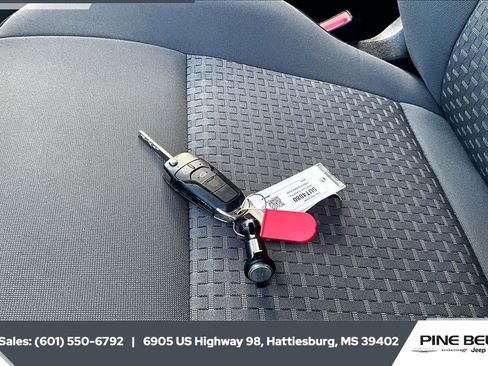 Used 2024 Ford Transit 350 XLT image 9