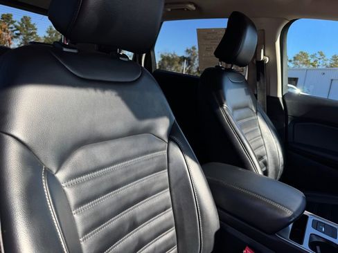 Used 2024 Ford Edge SEL image 31