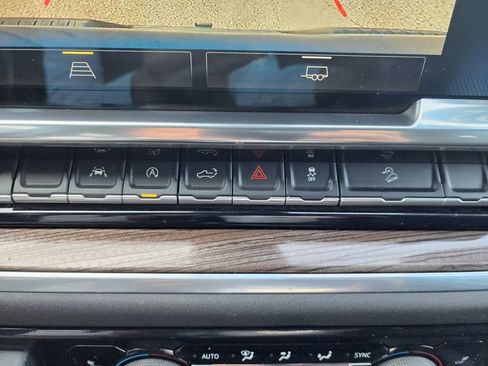 Used 2022 Chevrolet Silverado 1500 RST w/ Z71 Off-Road Package image 32