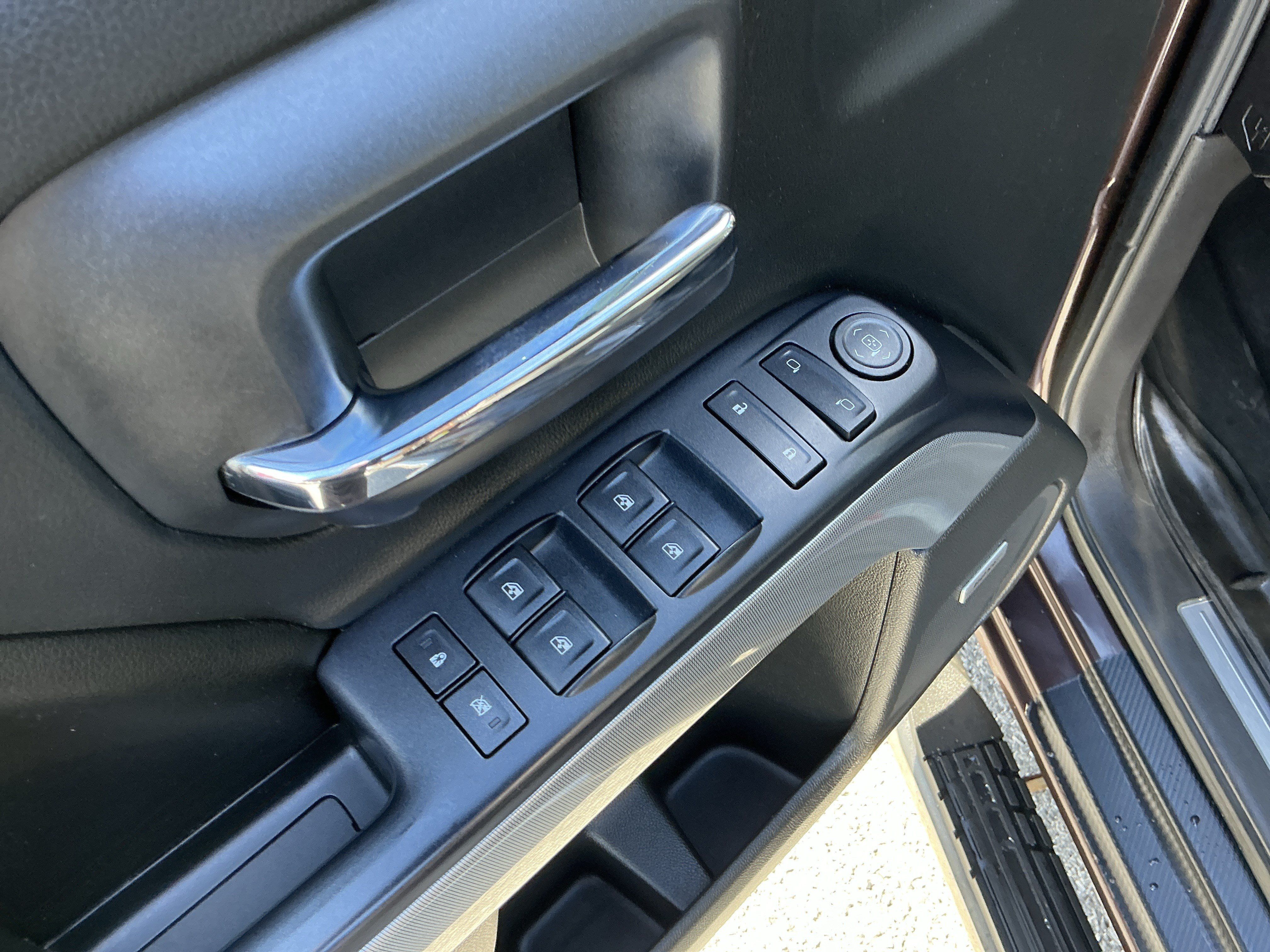 Used 2016 Chevrolet Silverado 1500 LT w/ All Star Edition AWD/4WD image 14
