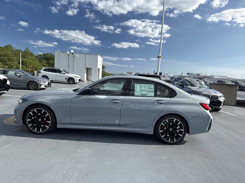New 2026 BMW 330i Sedan w/ M Sport Package RWD image 6