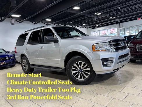 Used 2017 Ford Expedition XLT w/ Equipment Group 202A AWD/4WD image 1