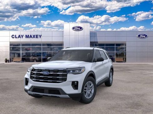 New 2026 Ford Explorer Active w/ Active Comfort Package RWD image 2