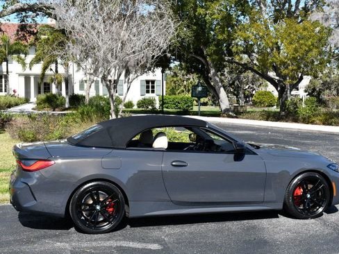 Used 2022 BMW 430i Convertible w/ M Sport Package image 38