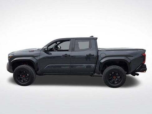 Used 2024 Toyota Tacoma TRD Pro AWD/4WD image 6