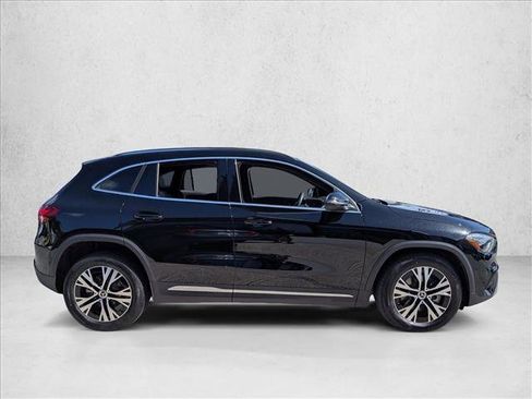 Certified 2026 Mercedes-Benz GLA 250 image 4