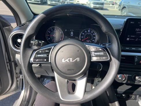 Used 2023 Kia Forte LXS image 18